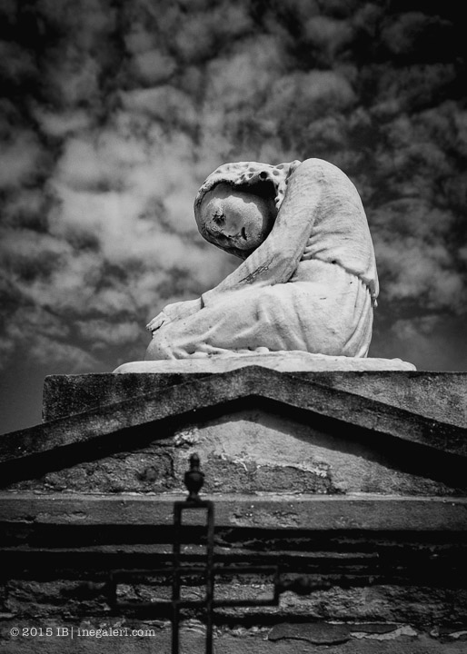 Ine Burke | St Louis Cemetery-10
