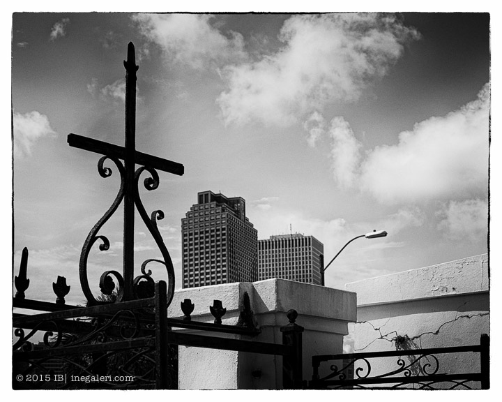 Ine Burke | St Louis Cemetery-16